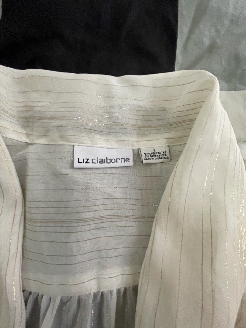 Liz Claiborne blouse (Category: Announcements) located in Las Pinas. Submitted by silvader (Listing ID 1469415610, Image 2). Description: In perfect condition No flaws Sheer Large.