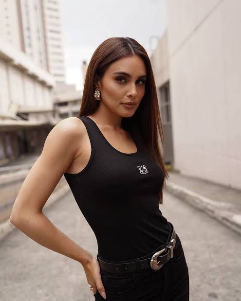 LOEWE ANAGRAM TANK TOP - BLK (Category: Luxury Apparel) located in General Trias. Submitted by kyledeterala6969 (Listing ID 1469479330, Image 3). Description: Loewe Anagram Tank Top No issue Bnew with tag Like new Color rate - 10/10 Length - 21 Pit to pit - 12 Stretchable Location: General Trias City, Cavite.