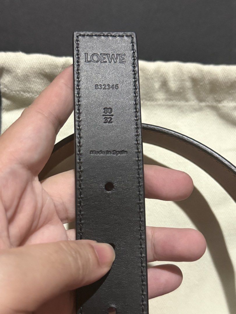 Loewe reversible size 80 (Category: Belts) located in Manila. Submitted by pialoved (Listing ID 1469483147, Image 2). Description: .