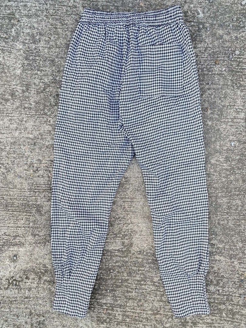 LOEWE TROUSER (Category: Other Bottoms) located in Polomolok. Submitted by warmfire.3185dd (Listing ID 1469439847, Image 2). Description: .
