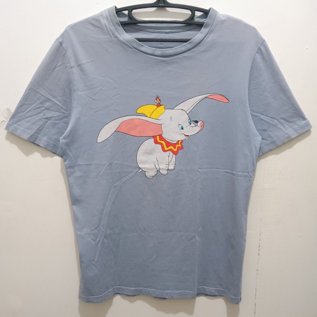 LOEWE x DISNEY Dumbo Collab Shirt (Category: Shirts) located in Caloocan City. Submitted by jaychingsss (Listing ID 1469497374, Image 2). Description: Loewe x Disney Collab Shirt - 120 18.5x26 Color Rate: 9/10 With Washtag pero faded na, Cut Necktag NEED WASH.