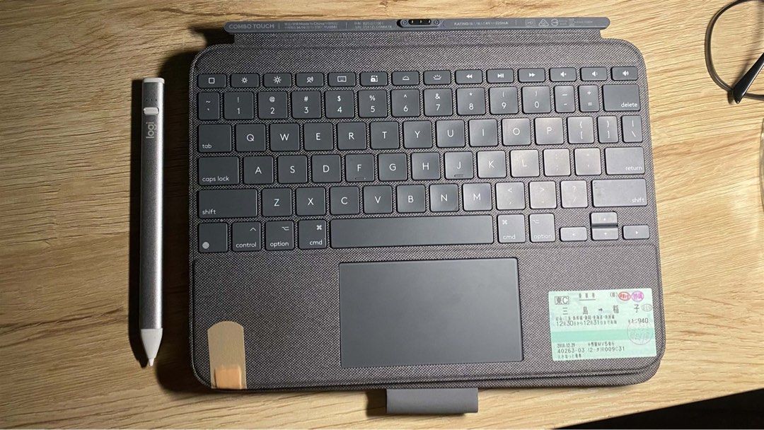 Logitech Combo-touch for iPad 10th / 11th Gen (Category: Other Accessories) located in Cebu City. Submitted by aagyoshan (Listing ID 1469410092, Image 1). Description: Purpose for Selling: Need Funds for Philippines Schools Debate Championship 🧷 Brand: Logitech Combo Touch 🧷 Compatibility: iPad 10th / 11th Gen 🧷 Color: Dark grey textured finish 🧷 Features: Detachable keyboard, built-in trackpad, and flexible kickstand 🧷 Protection: Full back