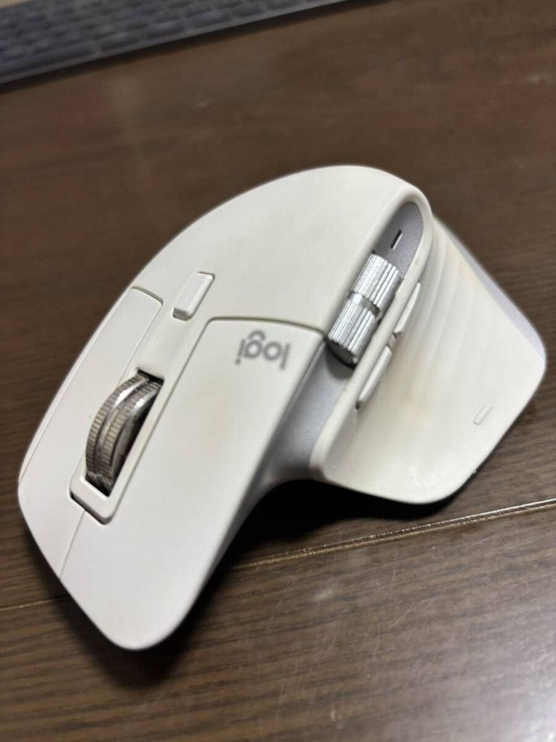 Logitech MX Master 3S Performance Wireless Mouse (Used) (Category: Mouse & Mousepads) located in Caloocan City. Submitted by letao_shopping_ph (Listing ID 1469409242, Image 1). Description: Logitech mouse I believe I have used it for about three years. Please check the images to see its condition. 🇯🇵 Interested in this item? Feel free to message us for more details. 🏷️ Product Code: A-1376 🛍️ More Similar Products Available 📂 Catalog Code: B