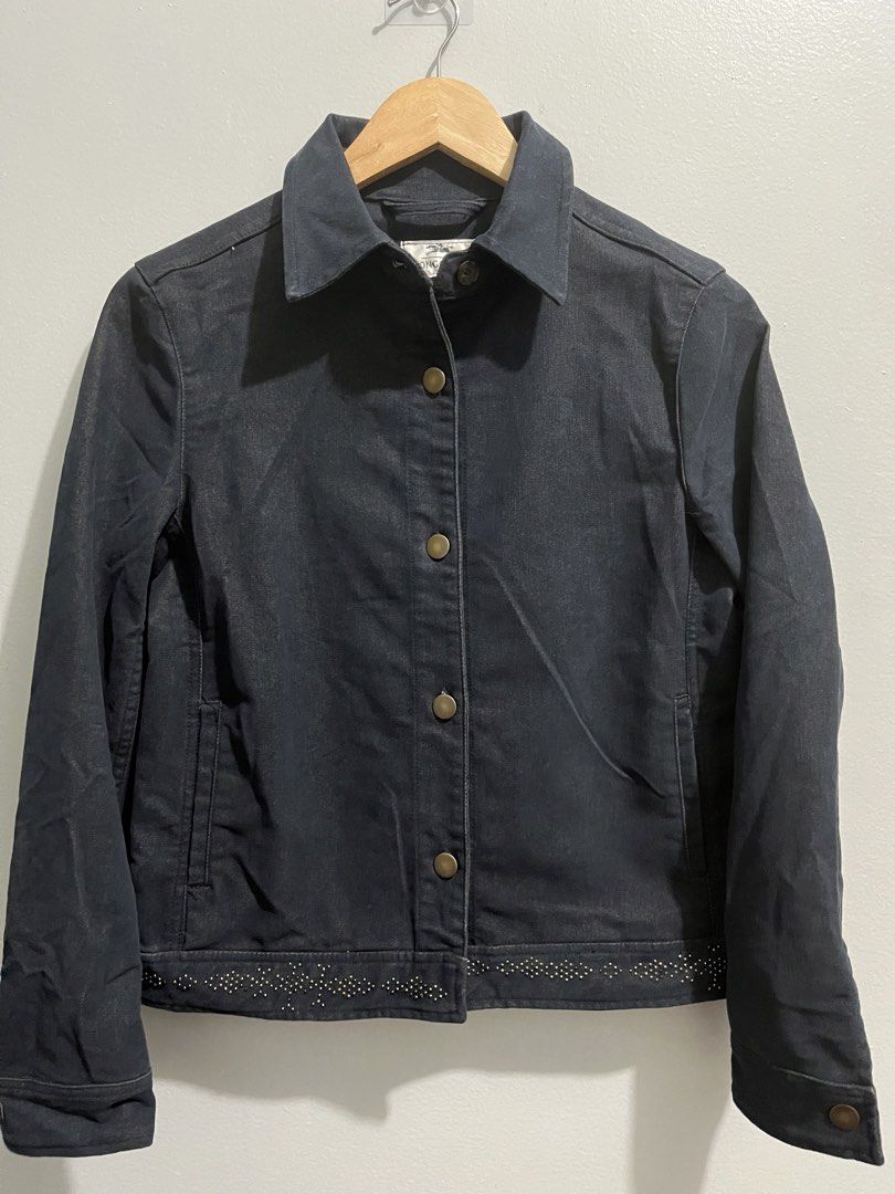 Long Champ 1990s Denim Twill Jacket (Category: Coats, Jackets and Outerwear) located in Manila. Submitted by mkjah (Listing ID 1469524200, Image 1). Description: Long Champ Rare 1990s Denim Twill Jacket Geometric Micro-Stud Embellishment across the waistband hem. Size: (pit to pit) 18 (L) 22 (Sh) 17 (22) Color may vary due to lighting Very Good Condition 9/10 Price 6000 plus shipping Please manage your expectations before placing your order. Plea