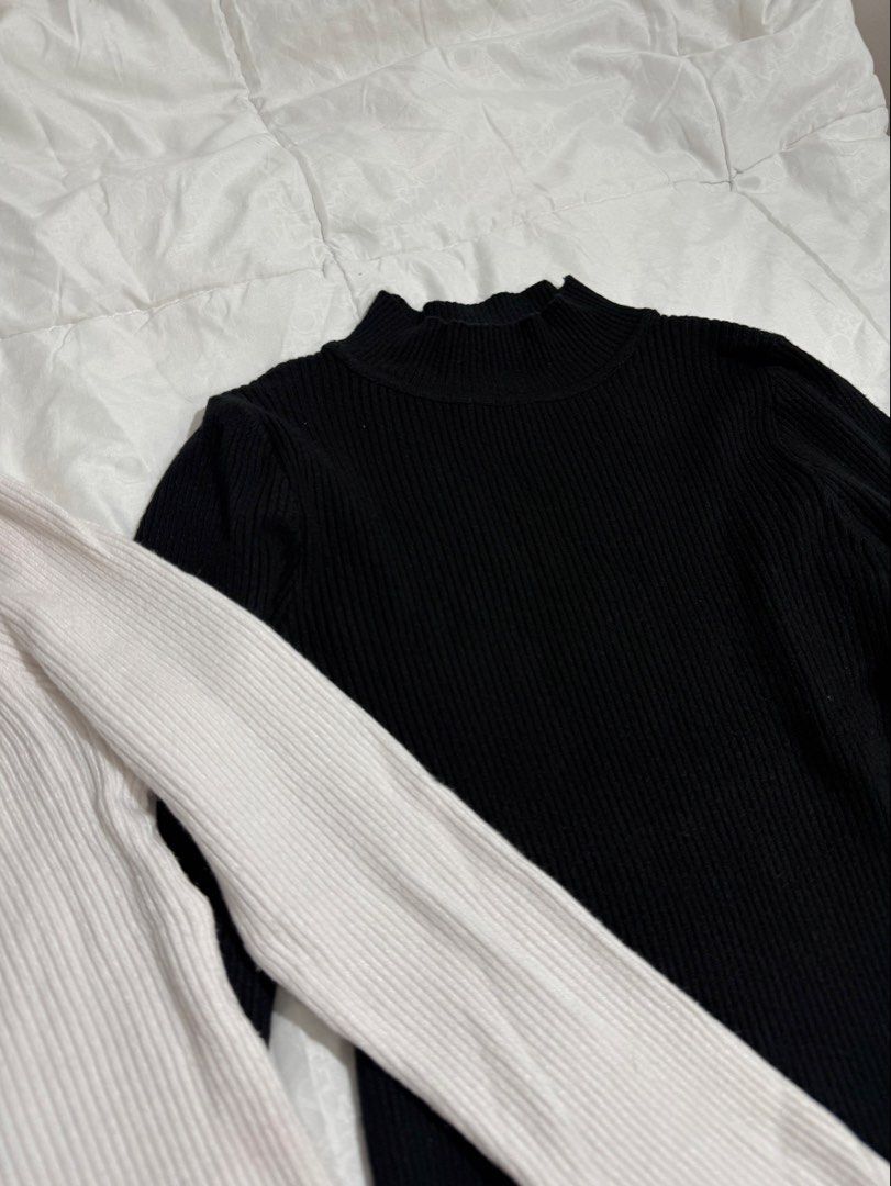 LONGSLEEVE TURTLENECK BUNDLE BLACK AND WHITE (Category: Longsleeves) located in Baler. Submitted by pia_preloved_thrifted (Listing ID 1469519393, Image 2). Description: Preloved S-M MOD: JNT/ORANGE APP CO MOP: GCASH LOC: AURORA PROVINCE.
