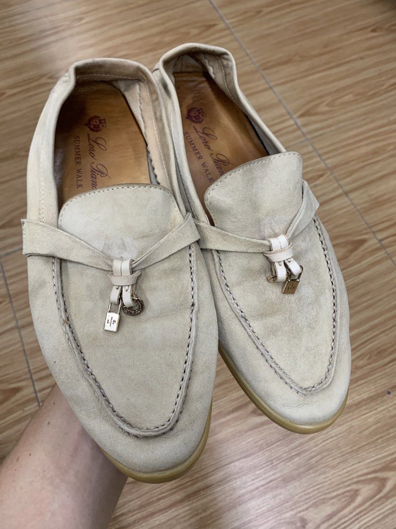 Loro piana summer walk sandal (Category: Sneakers & Footwear) located in Zamboanga. Submitted by totsthrifted (Listing ID 1469488118, Image 1). Description: Good condition Presentable Size 35 on tag Legit 9.8/10 1250 Pm.