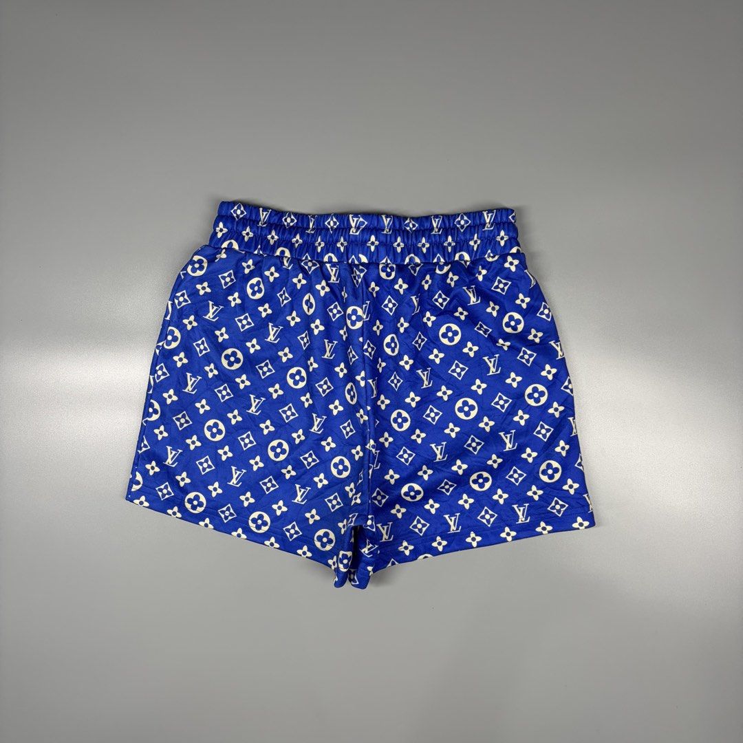 Louis Vuitton AOP Short (Category: Luxury Apparel) located in Cavite. Submitted by onebeancent (Listing ID 1469397008, Image 3). Description: 🔘CODE 00157 Size: Small (26 to 32 Women's) Dimension: 13" Length Color: Royal Blue Color Rate: 10/10 Issue: None Condition: Like new‼️ Price: 1,450 Additional Shipping Fee (J&T Small Pouch) 75php Luzon 100php visayas 120php mindanao.
