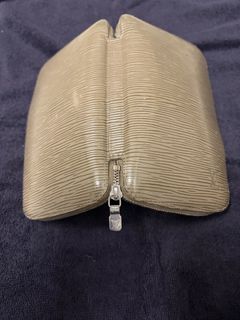 （分類：）位於 。 由 brightowl-2ae2 提交（商品編號 1469450107，圖片 1）。簡介： 。