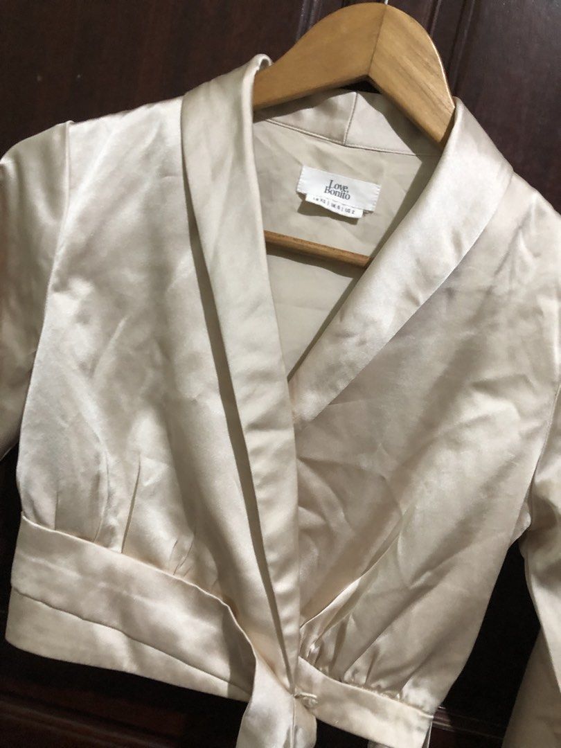 Love bonito satin crop (Category: Longsleeves) located in Balanga. Submitted by itsjuliaden07 (Listing ID 1469406343, Image 2). Description: Can lower pa sa sure buyer.