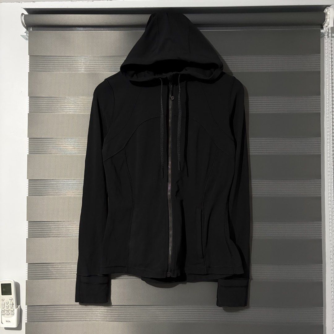 Lululemon Define Jacket Hooded Black Size 8 (Category: Coats, Jackets and Outerwear) located in Las Pinas. Submitted by jaymar1999 (Listing ID 1469402072, Image 1). Description: Lululemon Define Jacket Hooded Black Size 8 Size 8 No issue Excellent condition Good as new Price 1,999+Sf Location Manila Las Piñas.