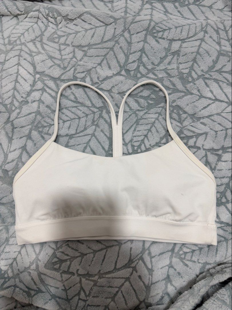 Lululemon Flow Y Nulu Bra (Category: Activewear) located in Dasmarinas. Submitted by shoppingaccount__ (Listing ID 1469466788, Image 2). Description: dot 8 small to medium .