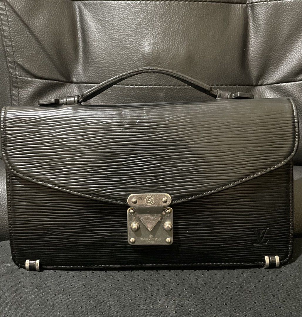 Louis Vuitton Monceau (Category: Luxury Bags & Wallets) located in Cavite. Submitted by HelloAnn_Closet (Listing ID 1469569467, Image 1). Description: LV Monceau is a structured, vintage-inspired satchel bag crafted from the brand’s signature Noir (Black) Epi leather, which is recognizable by its distinct, wave-like rippled texture. Super pretty 😍 .