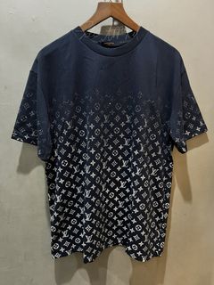 (Category: ) located in . Submitted by vdc.apparel (Listing ID 1469509617, Image 1). Description: .