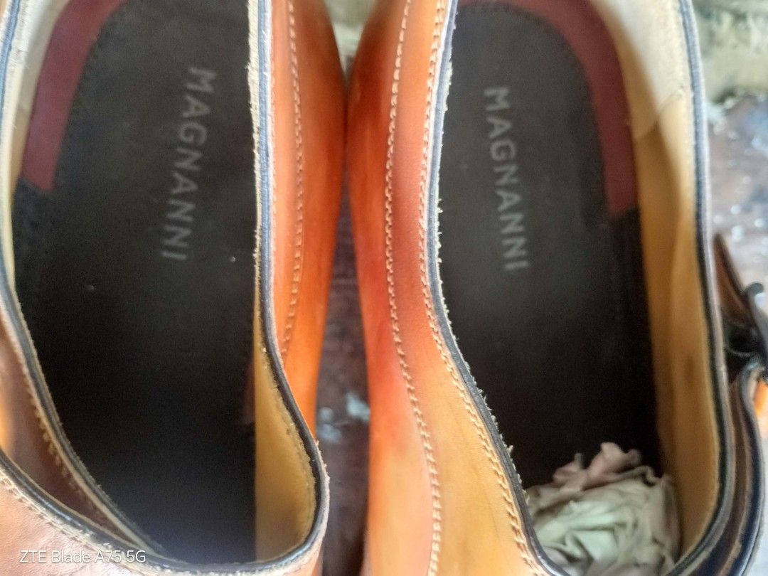 Magnanni (Category: Casual Shoes) located in Koronadal. Submitted by glads08089 (Listing ID 1469417685, Image 3). Description: Magnanni size 40 in tag.