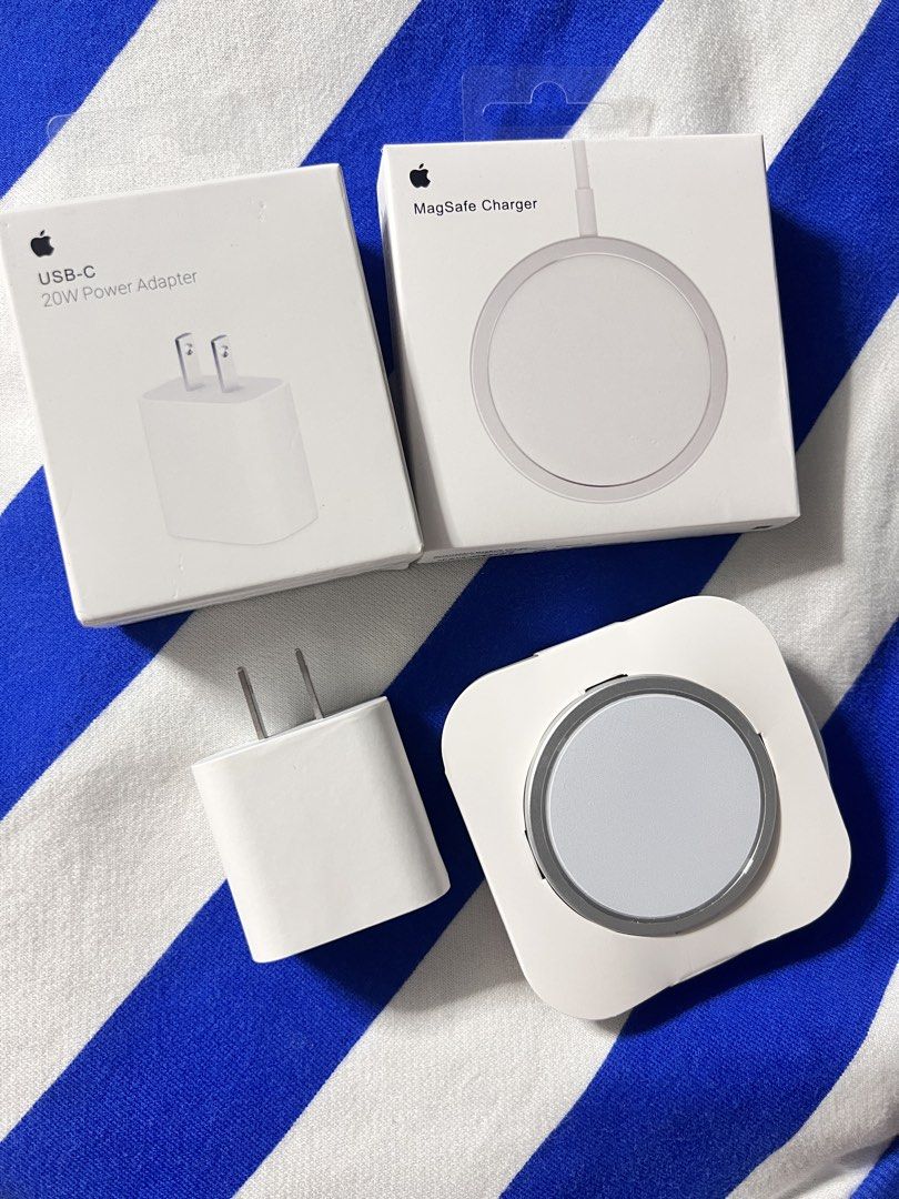 MAGSAFE CHARGER + 20W ADAPTER USB C (Category: Chargers & Cables) located in Manila. Submitted by as_onlineshop11 (Listing ID 1469475996, Image 1). Description: .