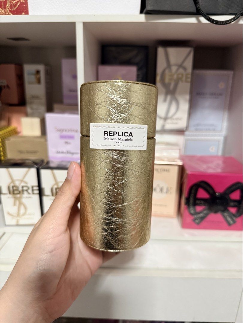 Maison Margiela Brush holder/case (Category: Makeup) located in Bacoor. Submitted by jandeeee (Listing ID 1469449412, Image 1). Description: .