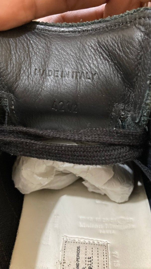 Maison Margiela Gats (Category: Casual Shoes) located in Quezon City. Submitted by mdp_cartel (Listing ID 1469501005, Image 3). Description: Maison Margiela Gats WWTOP Batch Size 42.5 (best fits a 9US) Used 10x or less Minor signs of usage, minimal to no drags Complete with box, papers, inserts, dust bags, NFC card 3k.
