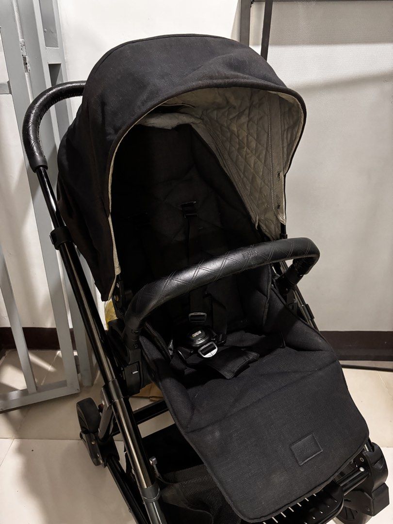 Mamas & Papas Strada Stroller (Category: Strollers) located in Rodriguez. Submitted by anjloving (Listing ID 1469452325, Image 2). Description: - Brand: Mamas & Papas Strada - Color: Sleek Black - Frame: Sturdy build with premium leatherette handlebar and bumper bar - Canopy: Adjustable hood with elegant quilted lining detail - Safety: 5-point harness with secure branded buckle system - Storage: Convenient under-seat basket included - Condition: 