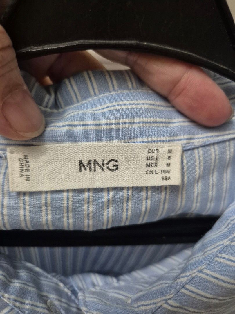 Mango Top Shirt (Category: Blouses) located in Las Pinas. Submitted by bambambini (Listing ID 1469510465, Image 2). Description: .