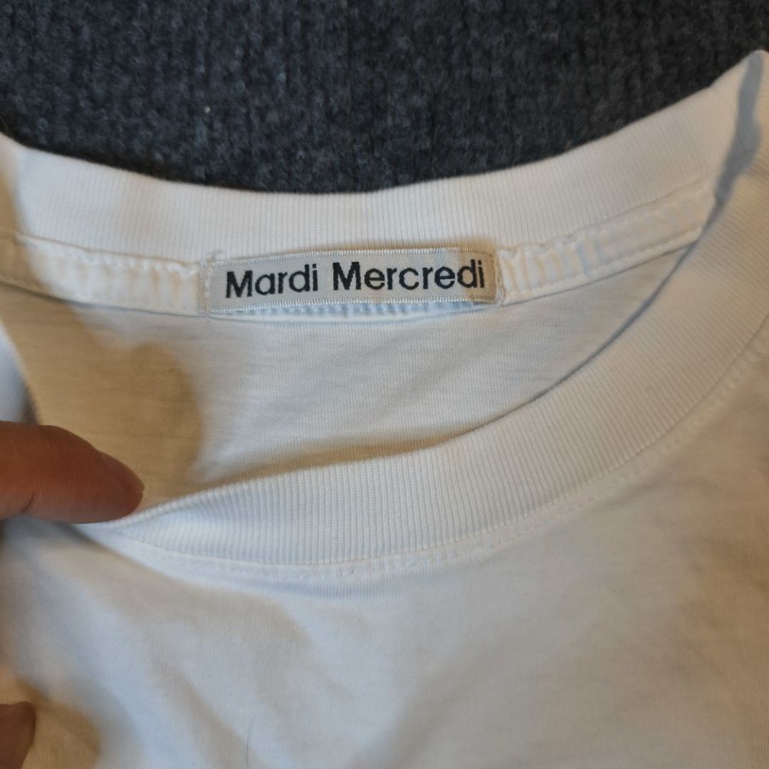 Mardi Mercredi Ddanji tee (Category: Tshirts & Polo Shirts ) located in San Fernando. Submitted by retro_d (Listing ID 1469558921, Image 3). Description: - Mardi Mercredi Ddanji Tee - Condition: Excellent - Color Rate: 9.5/10 - No issue.
