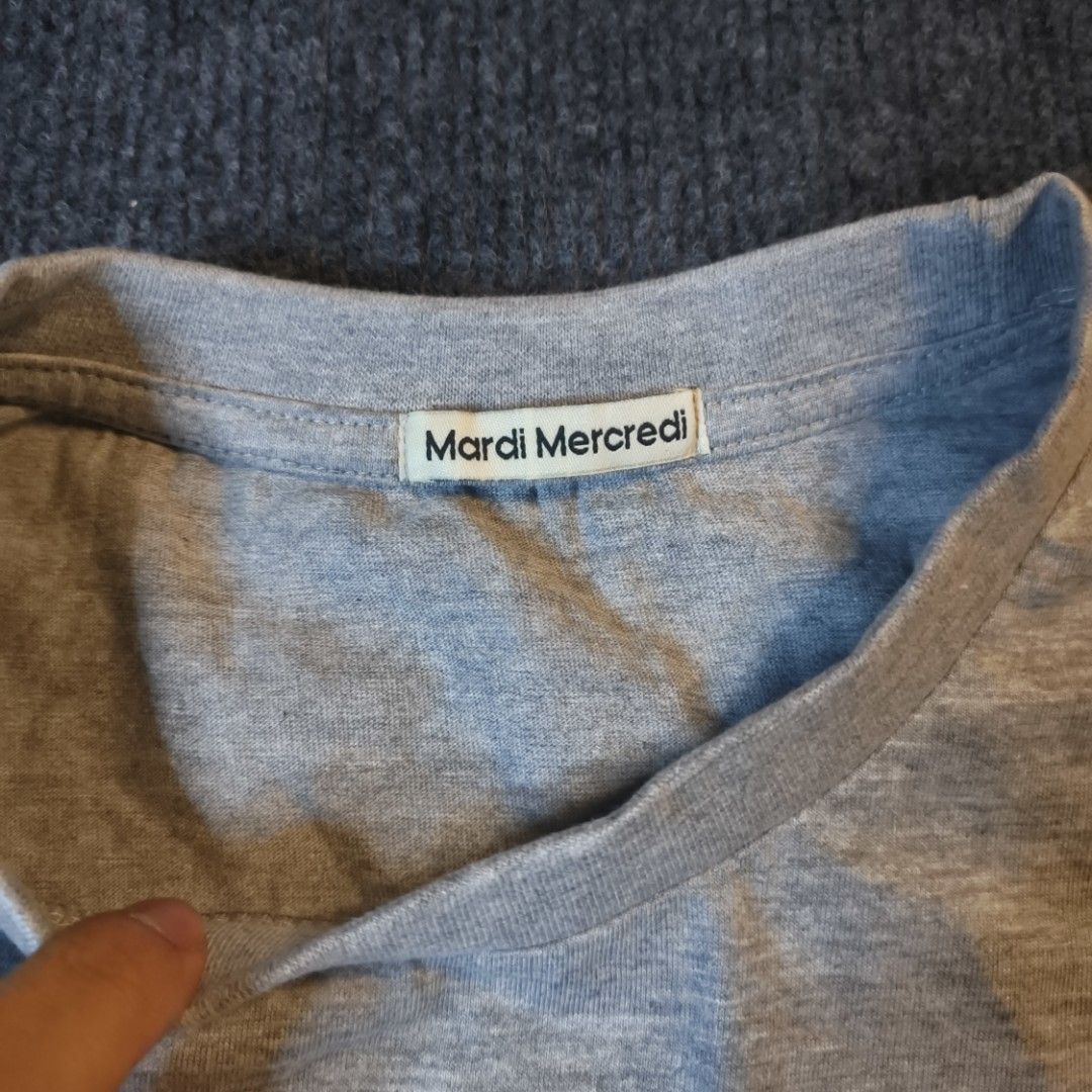 Mardi Mercredi Flowermardi (Category: Tshirts & Polo Shirts ) located in San Fernando. Submitted by retro_d (Listing ID 1469558514, Image 3). Description: - Mardi Mercredi - Condition: Excellent - Color Rate: 9.5/10 - No issue.