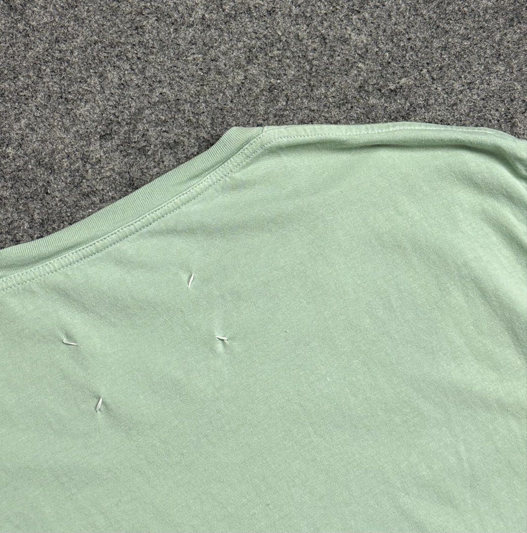 Margiela - S/S18 Basic T-Shirt 4 Contrasting Stitch (Category: Tshirts & Polo Shirts ) located in Manila. Submitted by scissor.2fifthy (Listing ID 1469536286, Image 3). Description: Margiela - S/S18 Basic T-Shirt 4 Contrasting Stitch Tagged size: XL (see measurement) Made in Turkey Material: 100% Cotton 85/100 condition rate Used with care Flaw: Minor sign of usage Very presentable Check all photos for more details and information Dimensions Leng