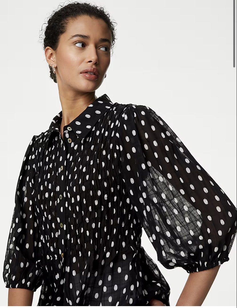Marks and Spencer sheer blouse (Category: Announcements) located in Las Pinas. Submitted by silvader (Listing ID 1469417300, Image 1). Description: Bnwt Retails 2950 Size 8 Sheer With smocking detail.