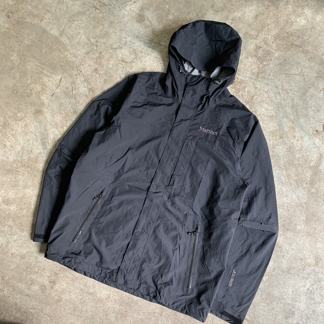 Marmot GORE-TEX Black Waterproof Hooded Jacket (Category: Coats, Jackets and Outerwear) located in Manila. Submitted by emplysthrift. (Listing ID 1469450272, Image 2). Description: Marmot Gore-Tex Windbreaker Jacket Width "24.5 Length "30.5 Likenew Condition Colorrate: 9.8/10 Flaws: none Unli vouchers/vc for safe transactions 📲 Location: Laspinas City, Metro Manila, Brngy Talon Uno. 📍 DM IF INTERESTED📥 - Brand: Marmot - Color: Black - Size: La