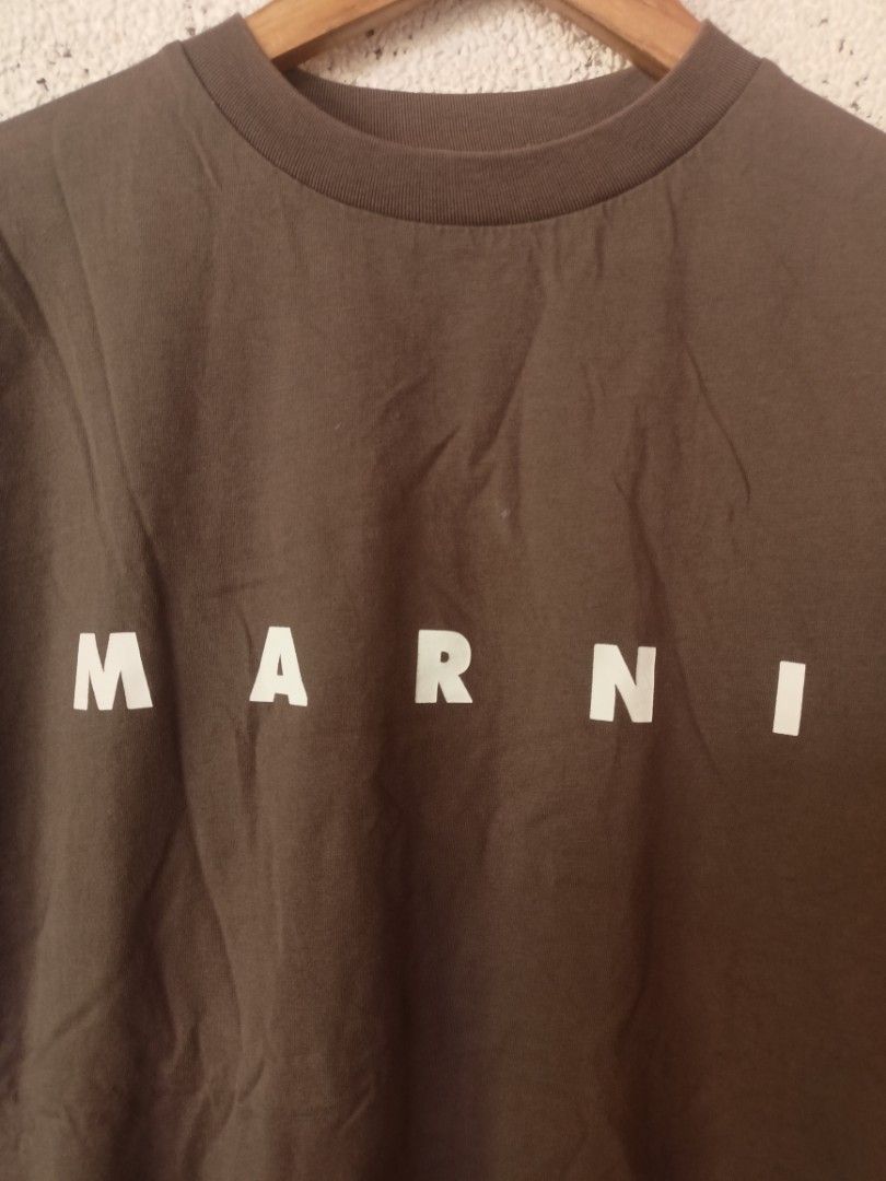 MARNI TEE (CHOCO BROWN) (Category: Activewear) located in Cagayan de Oro. Submitted by amenfitt (Listing ID 1469483016, Image 2). Description: MARNI TEE (CHOCO BROWN) W 21 L 27 EXCELLENT CONDITION COLOR RATE 10/10 ISSUE: NONE.