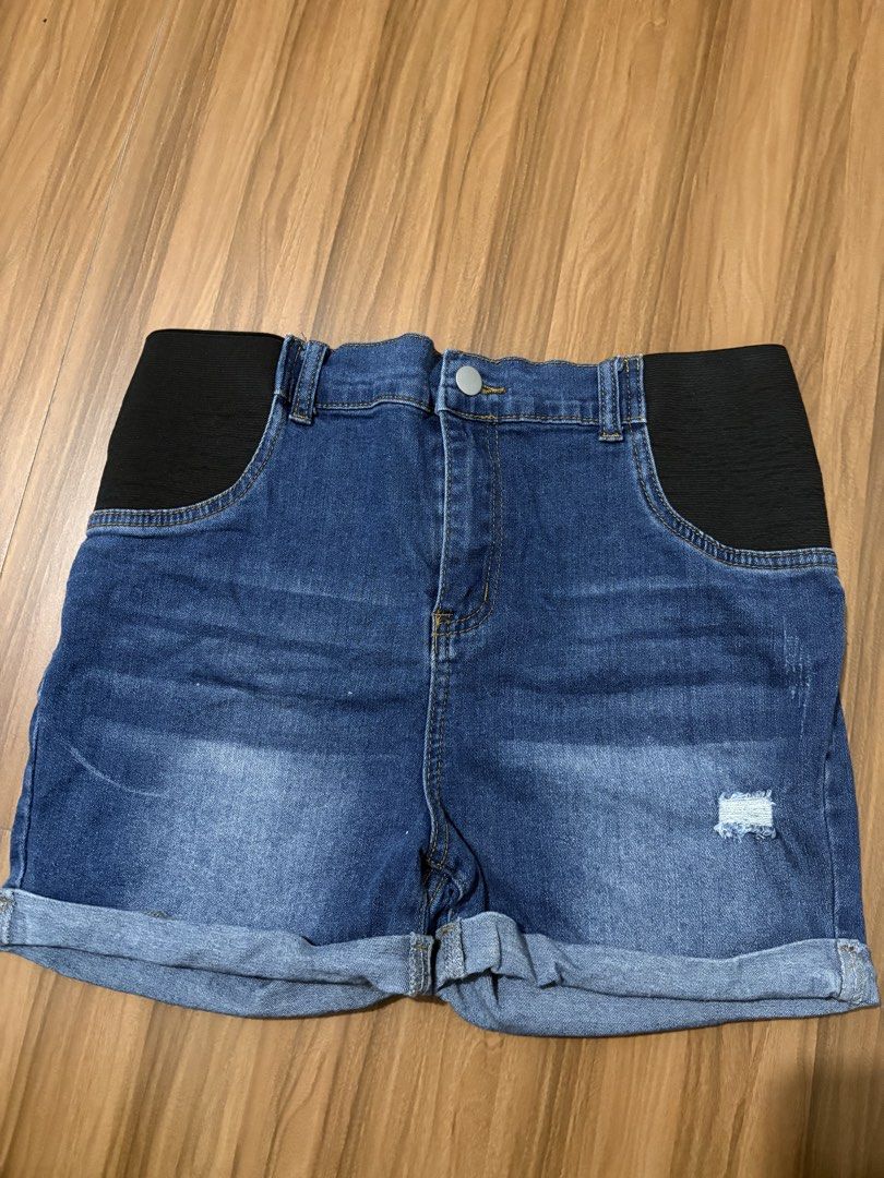 Maternity Denim Shorts (Category: Shorts) located in Caloocan City. Submitted by soul.searcher (Listing ID 1469423962, Image 1). Description: Maternity Denim Shorts Used once, SHEIN brand. Garterized and may fit up to 9months of pregnancy. .