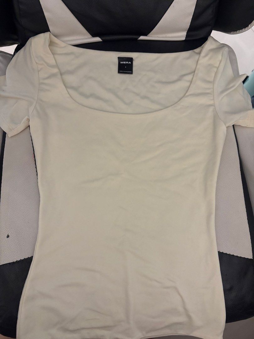 mera top (Category: Blouses) located in Manila. Submitted by yuribeepbop (Listing ID 1469531847, Image 1). Description: - used twice only - size small.