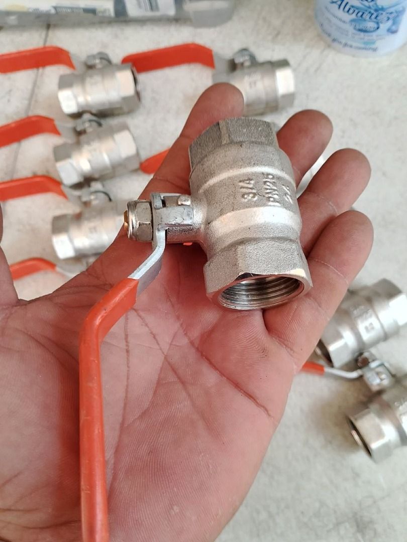 Metal Ball Valve Specs: 3/4", threaded both side (Category: Everything Else Others) located in Manila. Submitted by joeyroque09 (Listing ID 1469432824, Image 2). Description: Metal Ball Valve Specs: 3/4", threaded both side.