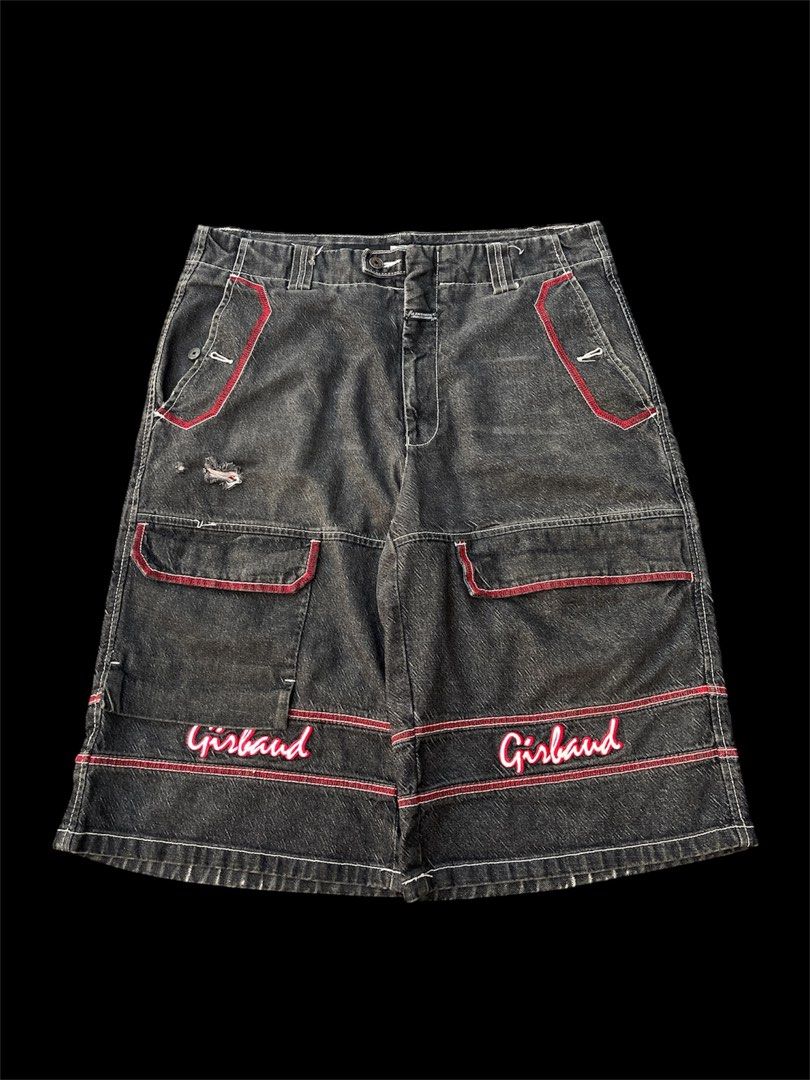 MFG Y2K (Category: Jeans) located in Manila. Submitted by y2knewgeneration (Listing ID 1469551073, Image 2). Description: MFG (JORTS) W 36 / L 28 / T 15 / H 13 🏷️1400 DISSTRES GOOD CONDITION.