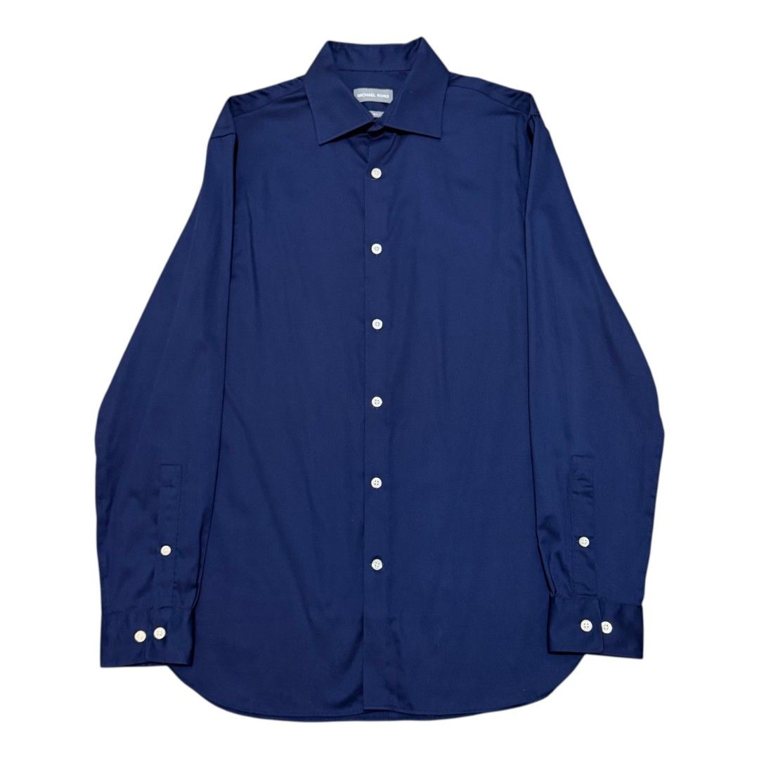 MICHAEL KORS BUTTON UP LONGSLEEVES SHIRT (Category: Formal Shirts) located in Dinalupihan. Submitted by aizzeestuffs (Listing ID 1469507249, Image 1). Description: Length:30" Width:20.5" Shoulder:18" Sleeves:24.5" Color may vary due to lighting. Pm for more Details. Old Money Luxury Designer..