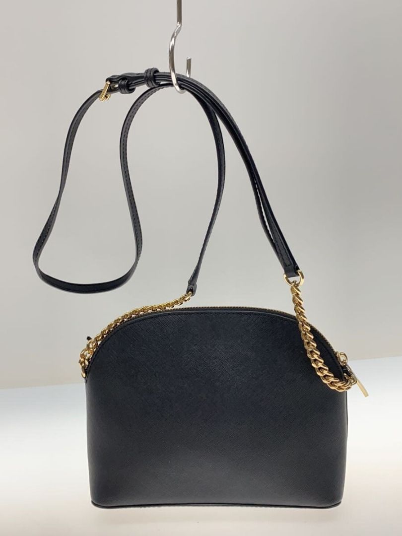 MICHAEL KORS Shoulder Bag / Leather / Black / OA-1801 (Category: Beach Bags) located in Caloocan City. Submitted by letao_shopping_ph (Listing ID 1469461499, Image 3). Description: Brand: MICHAEL KORS Model Number / Color Black Pattern Material/Fabric Leather Listed Size Actual Measurements (cm) [Bag] Depth: 9 / Height: 17 / Width: 23 / Handle: - / [Other] Other dimensions: - Comments from the store: Shows signs of use, but there is no major dama