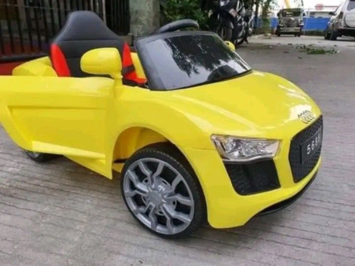 Mini Audi car for Kids (Category: Announcements) located in Manila. Submitted by idealtoys (Listing ID 1469407754, Image 1). Description: Mini Audi car for Kids 6volt w/remote,music,swing Plastic Gulong free assemble w/Charger.