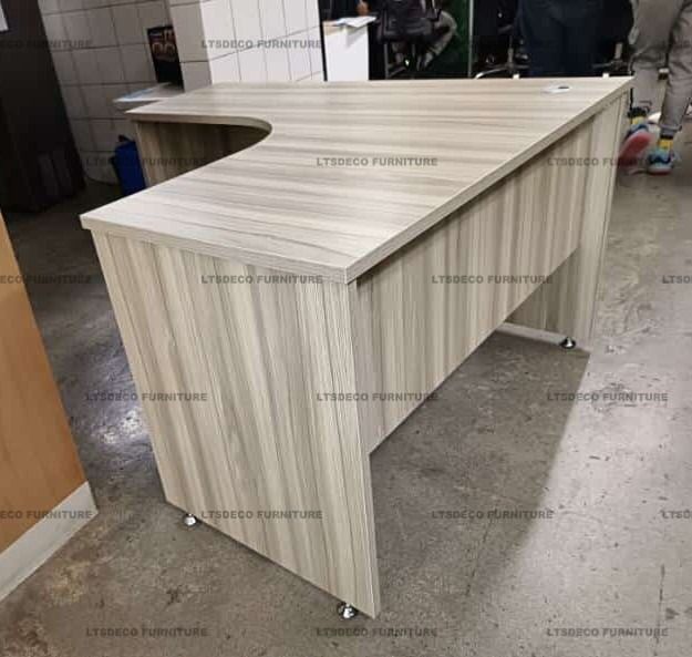 Mini Executive table l-shape office partition furnitures (Category: Office Furniture & Fixtures) located in Caloocan City. Submitted by cheska.ltsdeco (Listing ID 1469395678, Image 2). Description: 👉Are you looking for WORKSTATION, MODULAR CUBICLES OFFICE PARTITION, and OFFICE FURNITURE SUPPLIER? LTSDECO Furniture, is direct supplier, manufacturer, and trusted provider of high quality, affordable and durable modular office divider partition, hom