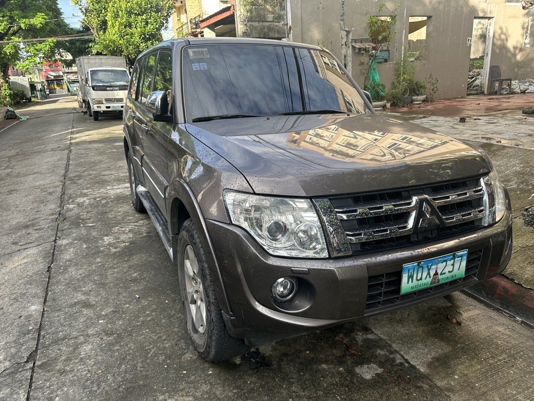 Mitsubishi Pajero BK Auto (Category: Used Cars) located in Cainta. Submitted by mjpinon (Listing ID 1469398074, Image 2). Description: RUSH RUSH SALE Open for trade/swap add kayo ng cash 2013 (2014 LTO Registered) Mitsubishi Pajero 4x4 Automatic Diesel Asking price: 770k (Negotiable) All working, All stock Low Mileage only 77k km Stock Mitsubishi head unit never modified Not flooded LTO newly registered 2026 No ABS warning light No dashboard scra