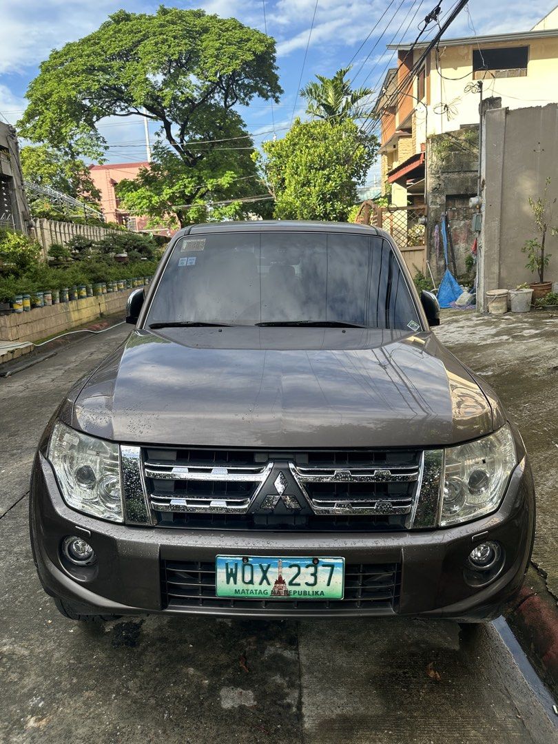 Mitsubishi Pajero BK Auto (Category: Used Cars) located in Cainta. Submitted by mjpinon (Listing ID 1469398074, Image 3). Description: RUSH RUSH SALE Open for trade/swap add kayo ng cash 2013 (2014 LTO Registered) Mitsubishi Pajero 4x4 Automatic Diesel Asking price: 770k (Negotiable) All working, All stock Low Mileage only 77k km Stock Mitsubishi head unit never modified Not flooded LTO newly registered 2026 No ABS warning light No dashboard scra
