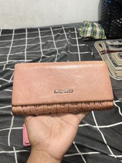 (Category: ) located in . Submitted by asianluxe (Listing ID 1469526593, Image 1). Description: .
