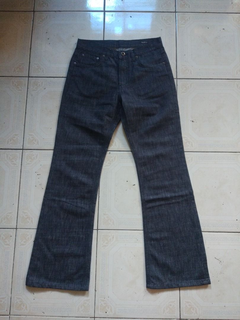 Miu Miu Bootcut Jean 28 actual (Category: Jeans) located in Pasay City. Submitted by denimdude.ph (Listing ID 1469449748, Image 1). Description: made in Italy.