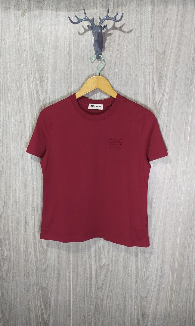 Miu Miu Crew Neck Shirt (Category: Shirts) located in Milaor. Submitted by lootinout (Listing ID 1469556392, Image 1). Description: Miu Miu Crew Neck Shirt ✅Size: S ✅Width: 18.5 ✅Length: 22 ✅Color Rate: 9.5/10 ✅No Issue ✅Need Wash ✅Location: Bicol Naga City, Camarines Sur ✅Courier: J&T Express/Flash Express ✅MOP: Gcash only.