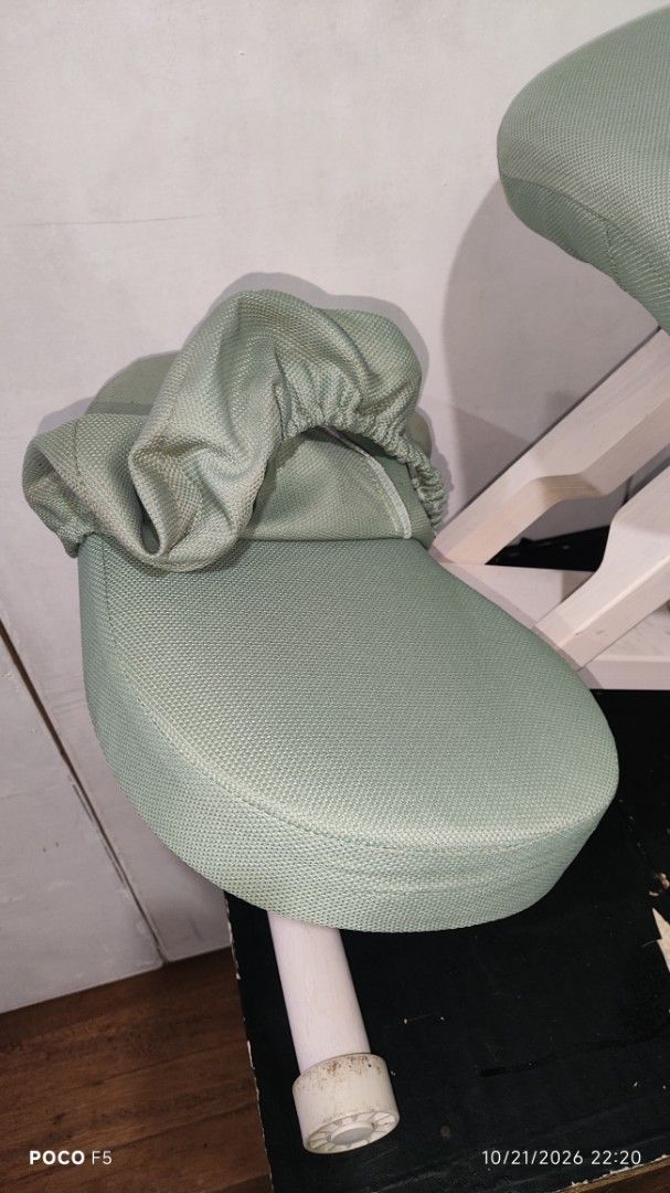 Miyatake Proportion Chair Ergonomic Kneeling Stool (Category: Chairs) located in Quezon City. Submitted by ralphralph (Listing ID 1469538687, Image 3). Description: - Authentic Miyatake Proportion Chair for posture correction - Green fabric upholstery with a sturdy white wooden frame - Features a smooth center height-adjustable mechanism - Includes matching removable fabric covers for easy cleaning - Ideal for home offices and study desks - Condi