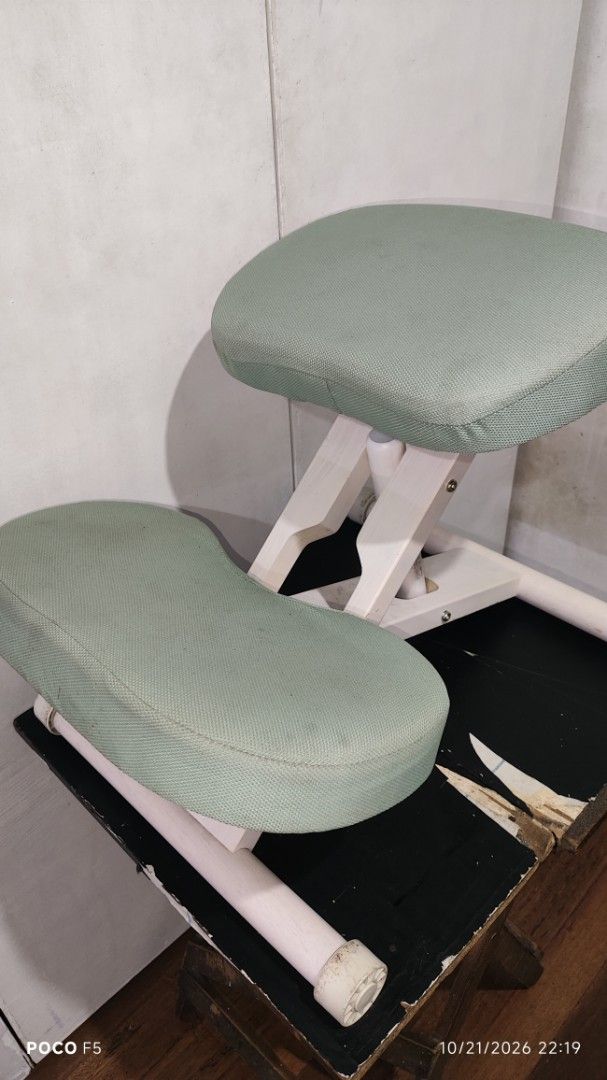 Miyatake Proportion Chair Ergonomic Kneeling Stool (Category: Chairs) located in Quezon City. Submitted by ralphralph (Listing ID 1469538687, Image 2). Description: - Authentic Miyatake Proportion Chair for posture correction - Green fabric upholstery with a sturdy white wooden frame - Features a smooth center height-adjustable mechanism - Includes matching removable fabric covers for easy cleaning - Ideal for home offices and study desks - Condi