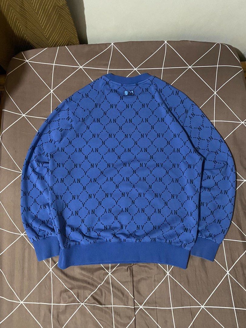 MLB SWEATER (Category: Activewear) located in Odiongan. Submitted by shannnthrifts (Listing ID 1469518157, Image 2). Description: EXCELLETN CONDITION AS NEW COLOR RATE 10/10 NO ISSUE 23x28 COMPLETE TAGS AUTHENTIC LEGIT FOR ONLY ₱850 FREE SHIPPING LOC ROMBLON.
