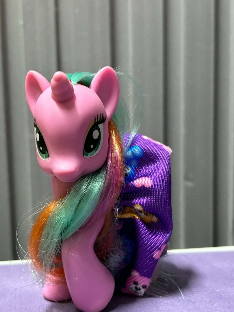 Mlp Sweetie Swirl (Category: Figurines & Statues) located in Marikina City. Submitted by cloudy_paints (Listing ID 1469522632, Image 1). Description: Firm Price, Purchased INTL..
