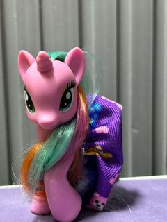 (Category: ) located in . Submitted by cloudy_paints (Listing ID 1469522632, Image 1). Description: .