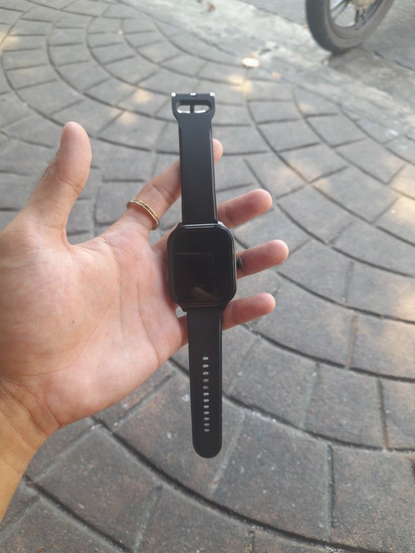 Mobile Watch (Category: Other Mobile & Gadget Accessories) located in Manila. Submitted by baristoseller (Listing ID 1469446994, Image 1). Description: .