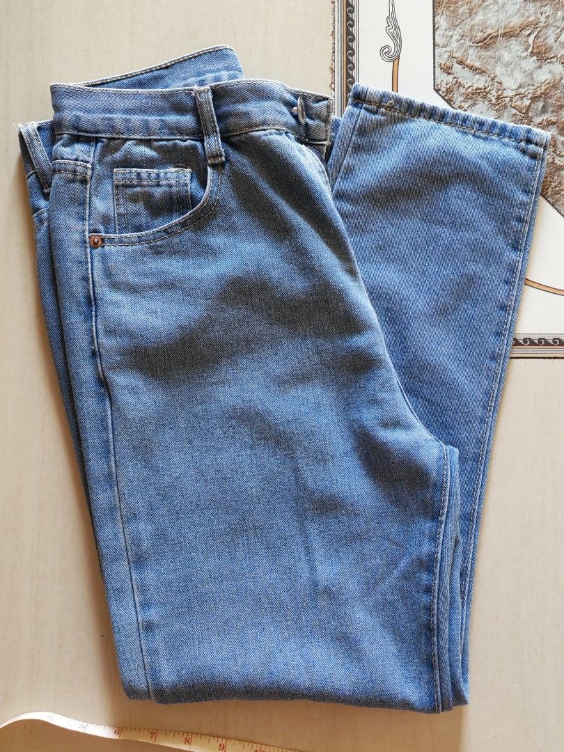 HIGHWAISTED PANTS (Category: Jeans) located in Cavite. Submitted by mnithv (Listing ID 1469430701, Image 1). Description: ₱120 ea waist: 27” length: 36” to 37”.