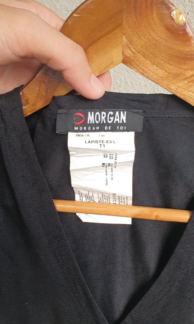 Morgan de toi (Category: Sleeveless) located in General Santos City (Dadiangas). Submitted by niels_archives (Listing ID 1469537958, Image 2). Description: Morgan de toi y2k size small.